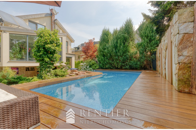 Luxuriöses Haus in Olesnica - wunderschöner Garten, Schwimmbad, Park - Premium